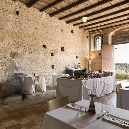 Alloggio per agriturismo Wine Relais Feudi Del Pisciotto *
